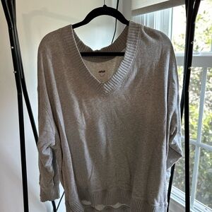 Aerie Gray V-Neck Oversized Women’s Sweater